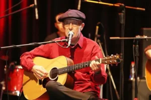 İlhan Şeşen hayatını kaybetti