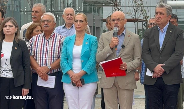 CHP'den Samsun Şehir Hastanesi önünde sert tepki: Samsun halkının sağlık hakkı gasp ediliyor 3 Samsun halkinin saglik hakki gasp ediliyor 2