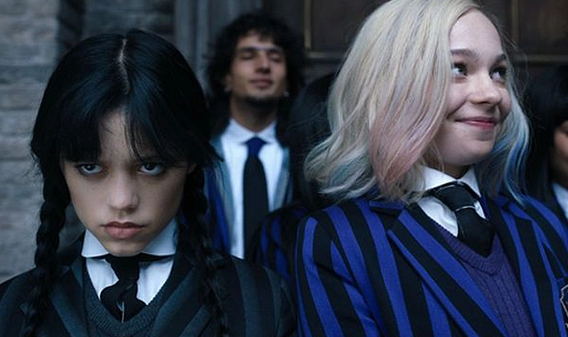 Wednesday’in 2. sezonu başladı: Ortega yine etkileyici 2 Wednesdayin 2. sezonu basladi Ortega yine etkileyici 2