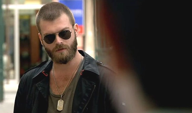 Sakatlıkla gelen şöhret: Kıvanç Tatlıtuğ’un yolculuğu