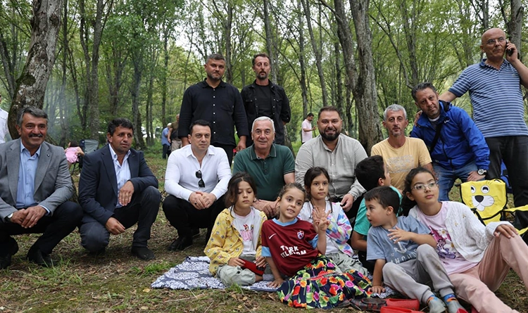 Atakum'da gelenek sürüyor: 2. Fındık Festivali coşkuyla kutlandı