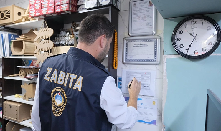 Samsun Terme'de eğitime güvenli başlangıç: Kırtasiye ürünlerine sıkı takip 3 Termede egitime guvenli baslangic 3