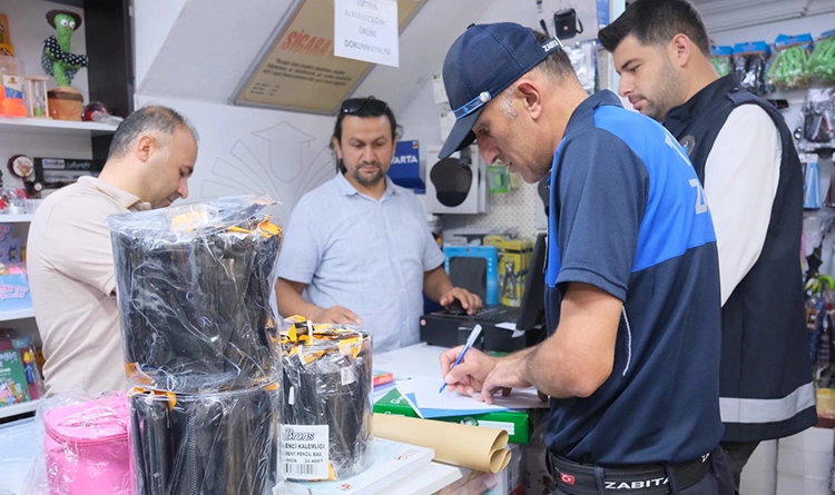 Samsun Terme'de eğitime güvenli başlangıç: Kırtasiye ürünlerine sıkı takip 4 Termede egitime guvenli baslangic 5