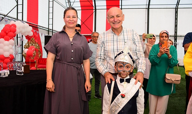Terme’de geleneksel şölen: 5. sünnet etkinliği coşkuya dönüştü 3 Termede geleneksel solen 5. sunnet etkinligi coskuya donustu1