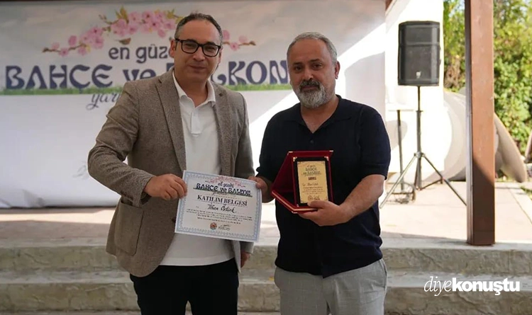 Atakum’un en güzel balkon ve bahçeleri ödüllerini aldı 6 Atakumun en guzel balkon ve bahceleri odullerini aldi 2