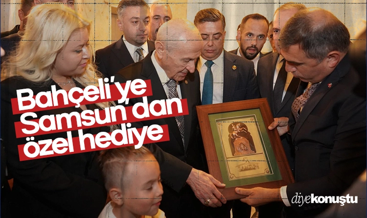 Bahçeli’ye Samsun'dan özel hediye: MHP Samsun'dan Ankara çıkartması 1 Bahceliye Samsundan ozel hediye
