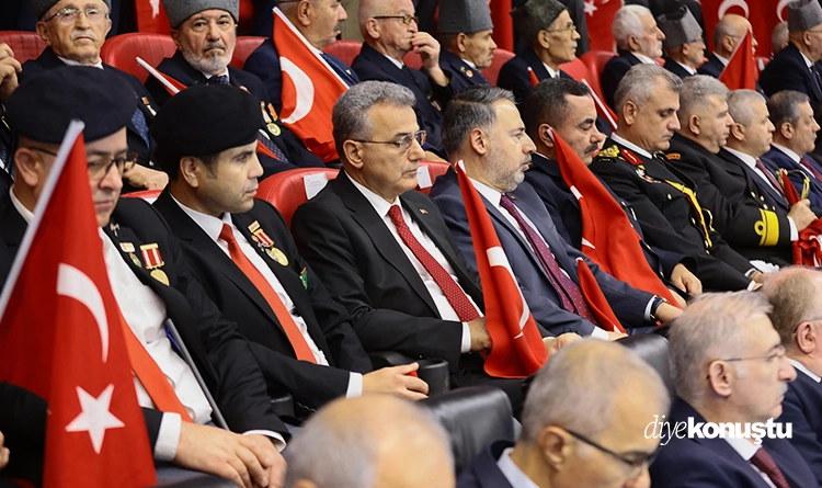 İhsan Kurnaz: Gençlerimiz cumhuriyeti geleceğe taşıyacak 3 Ihsan Kurnaz Genclerimiz cumhuriyeti gelecege tasiyacak 4