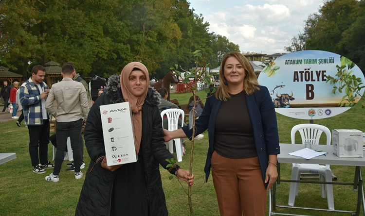 Karadeniz’de bir ilk: Atakum Tarım Şenliği üreticileri ve vatandaşları buluşturdu 13 Karadenizde bir ilk Atakum Tarim Senligi ureticileri ve vatandaslari bulusturdu 13