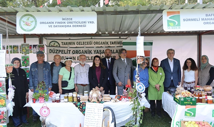 Karadeniz’de bir ilk: Atakum Tarım Şenliği üreticileri ve vatandaşları buluşturdu 18 Karadenizde bir ilk Atakum Tarim Senligi ureticileri ve vatandaslari bulusturdu 15