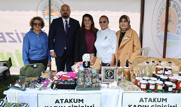 Karadeniz’de bir ilk: Atakum Tarım Şenliği üreticileri ve vatandaşları buluşturdu 9 Karadenizde bir ilk Atakum Tarim Senligi ureticileri ve vatandaslari bulusturdu 8