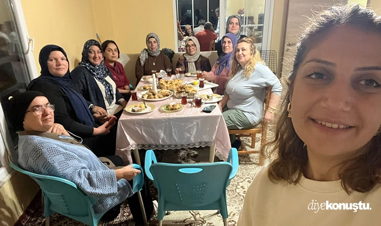 MHP Samsun sahaya indi: Terörsüz Türkiye hedefi anlatılıyor 4 MHP Samsun sahaya indi Terorsuz Turkiye hedefi anlatiliyor 2