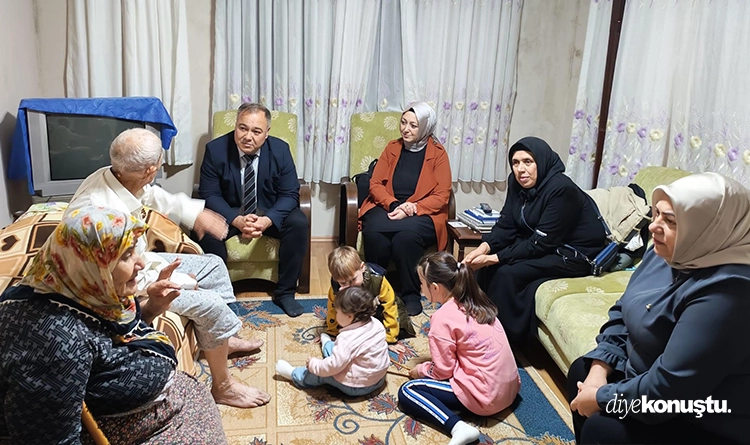 MHP Samsun sahaya indi: Terörsüz Türkiye hedefi anlatılıyor 2 MHP Samsun sahaya indi Terorsuz Turkiye hedefi anlatiliyor 3