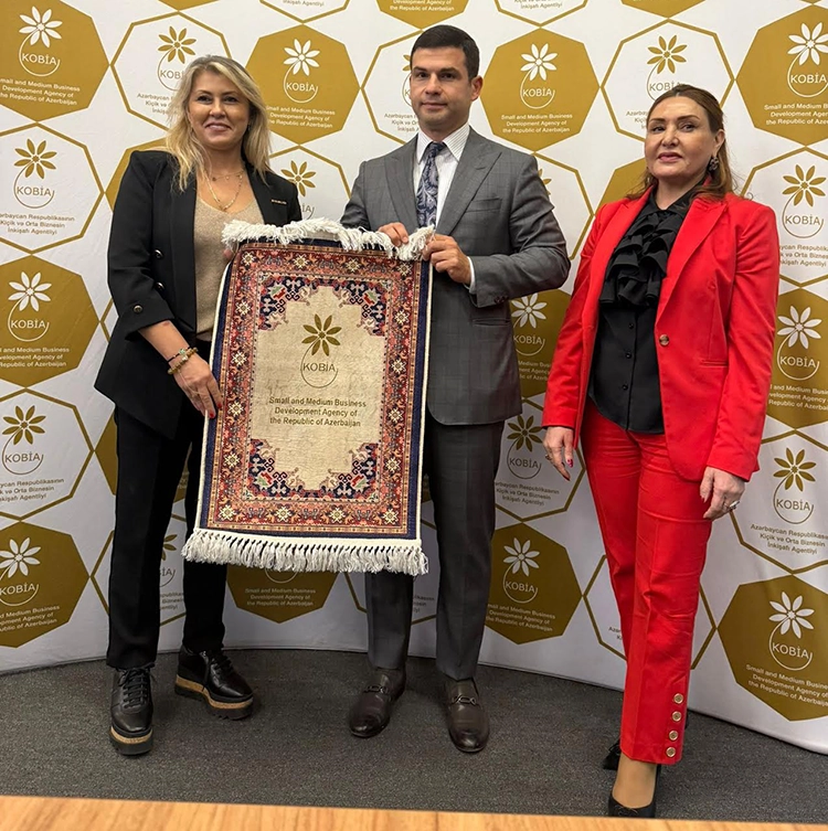 Türk dünyasında kadın gücü: SAMİKAD’dan Bakü çıkarması 9 SAMIKADdan Baku cikarmasi 5