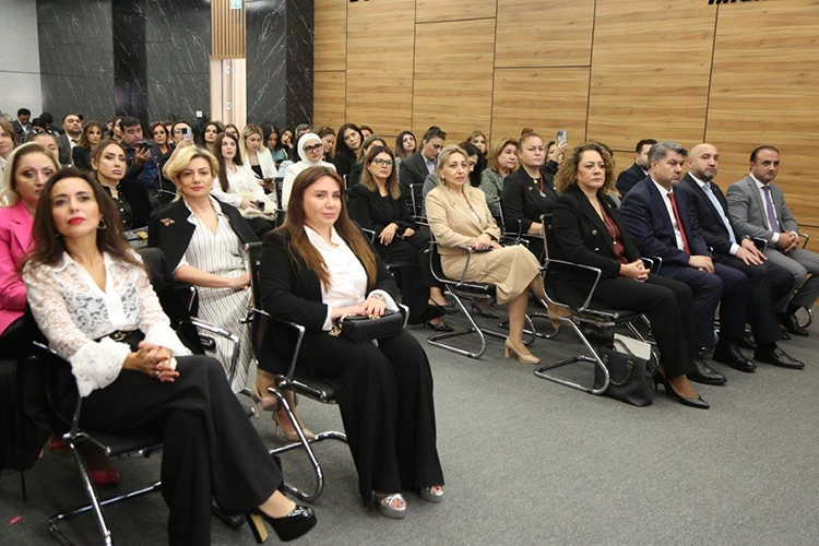 Türk dünyasında kadın gücü: SAMİKAD’dan Bakü çıkarması 6 SAMIKADdan Baku cikarmasi 8