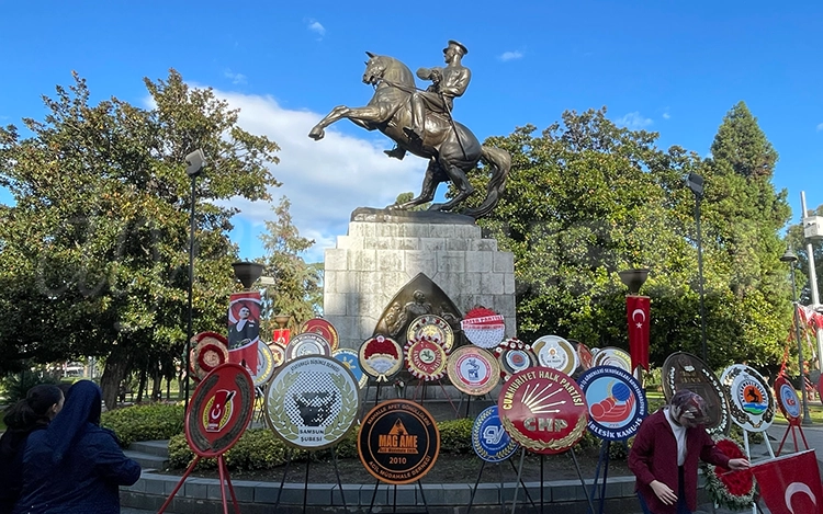 Samsun'da yine skandal! Milli mücadelenin sembolü bu kez zeytinyağı ile gündemde 6 Samsunda yine skandal Milli mucadelenin sembolu bu kez zeytinyagi ile gundemde 5