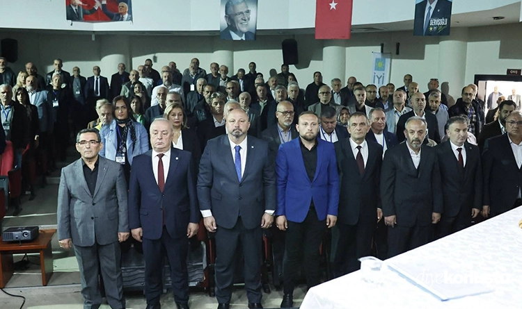 Serkan Albayrak güven tazeledi: İlkadım teşkilatında güçlenme dönemi 12 Serkan Albayrak yeniden baskan Ilkadim teskilatinda guclenme donemi 8