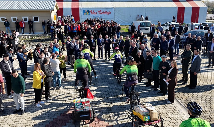 Edebiyatın kalbi Terme'de atıyor: 2. Kitap Günleri'ne görkemli açılış 3 Edebiyatin kalbi Termede atiyor 3