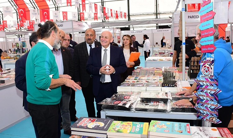 Edebiyatın kalbi Terme'de atıyor: 2. Kitap Günleri'ne görkemli açılış 8 Edebiyatin kalbi Termede atiyor