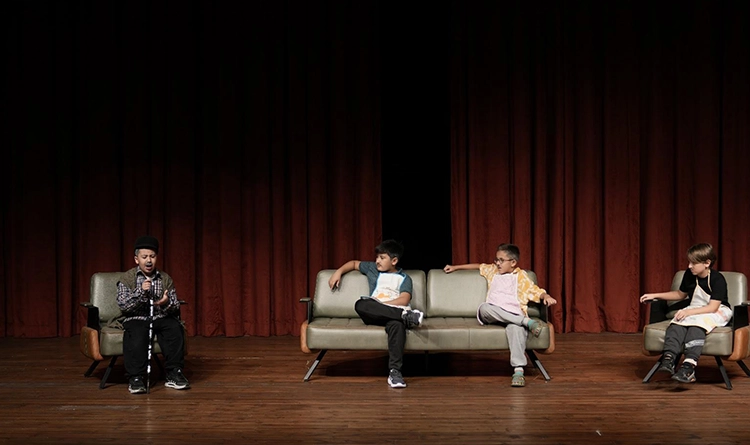 Gelecegin tiyatro yildizlari Ata Sahnede ilk kez seyirciyle bulustu 2