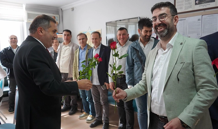 MHP Samsundan anlamli ziyaret 13