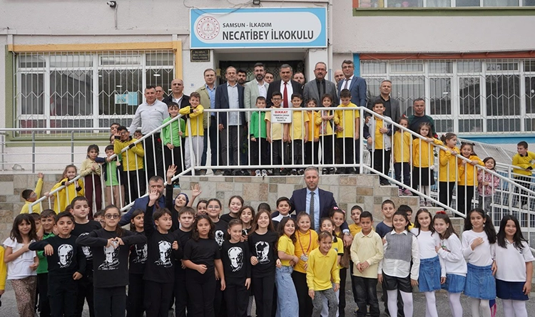 MHP Samsundan anlamli ziyaret 6