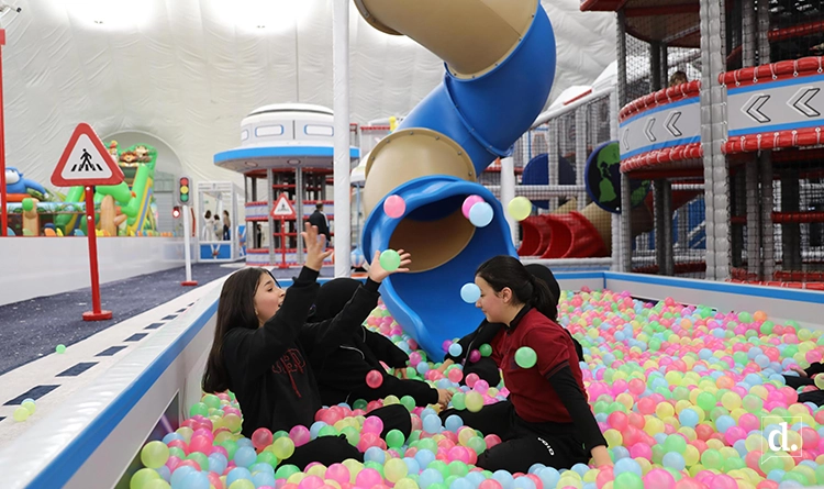 Miniklerin günü: Büyükşehir’den 17 ilçeye anlamlı çocuk etkinliği