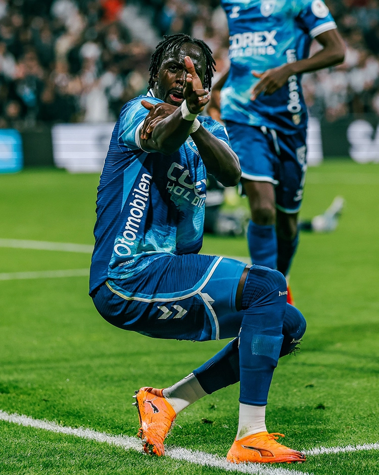 Samsunspor zirve hesaplarını karıştırdı! Beşiktaş’a evinde fren 3 Samsunspor zirve hesaplarini karistirdi Besiktasa evinde fren 3