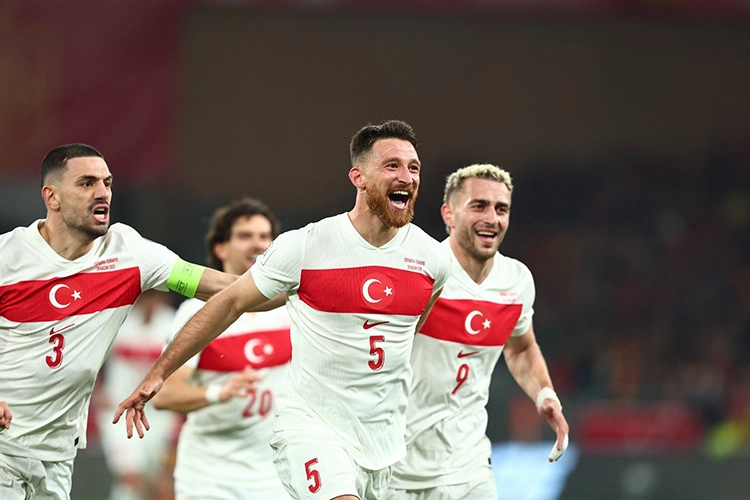 Türkiye, İspanya'yı salladı ama yıkamadı: Dünya Kupası yolu play-off’a kaldı 3 Turkiye Ispanyayi salladi ama yikamadi 4