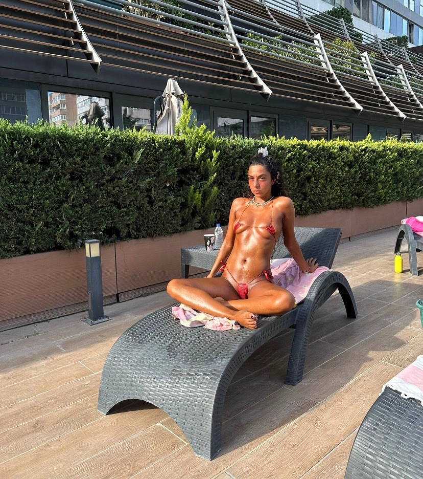 Melisa Aydınalp kimdir? Genç aktivistin yaşamı, kariyeri ve eylemleri... 6 melisa aydinalp 5