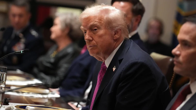 Yeni savaşın çanları: Maduro terörist ilan edildi... ABD ve Venezuela geriliminin detayları 6 trump