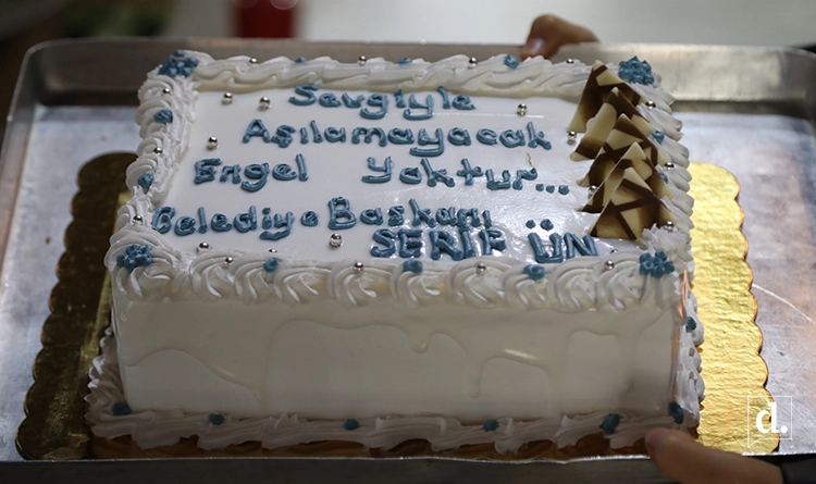 Başkan Şerif Ün’den özel çocuklara anlamlı ziyaret: Her zaman yanlarındayız