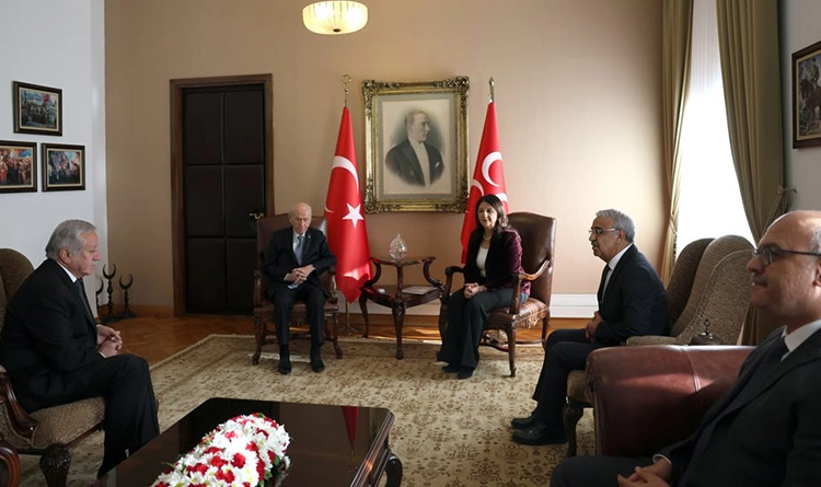 DEM Parti ile buluşan Devlet Bahçeli: Her cümlesine imzamı atıyorum 2 DEM Parti ile bulusan Devlet Bahceli Her cumlesine imzami atiyorum 2