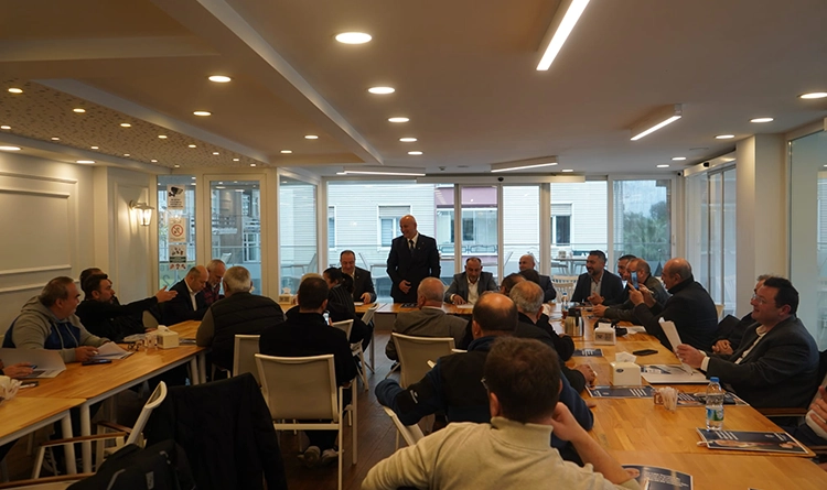 Samsun Madeni Sanatkârlar Odası’nda değişim mesajı: İlhan Coşkun projelerini açıkladı 2 Samsun Madeni Sanatkarlar Odasinda degisim mesaji 4