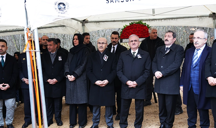 Samsun şehidini dualarla ebediyete uğurladı 6 Samsun sehidini dualarla ebediyete ugurladi 6