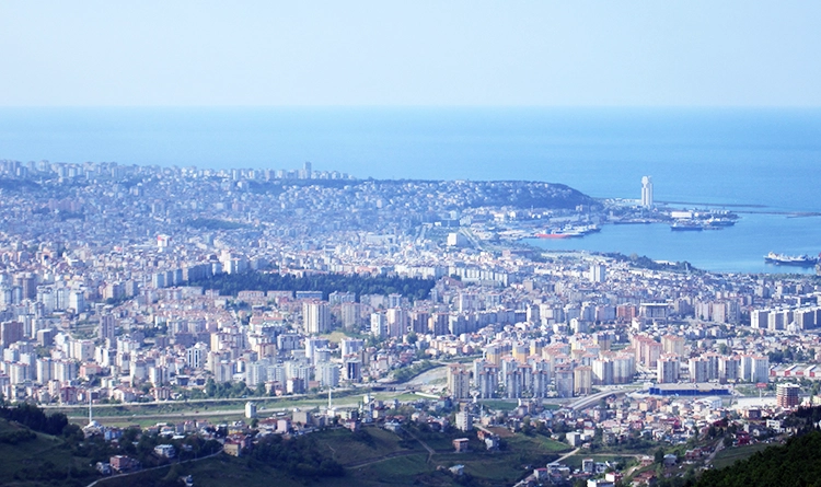Samsun’da şehir dengesi değişiyor: Merkez gerilerken ilçeler yükselişte 1 Samsun tepeden havadan gorunum