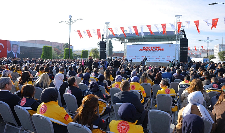 Samsun’a 100 yeni ambulans kazandırıldı 3 Samsuna 100 yeni ambulans kazandirildi 6