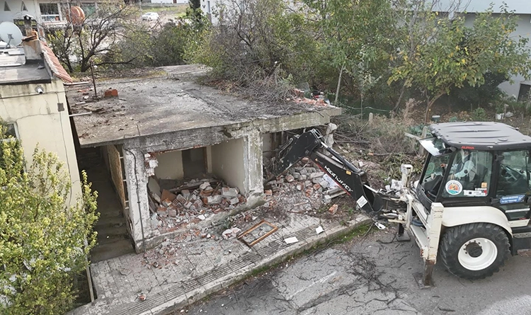 Serhat Turkel Metruk yapilara gecit yok 2