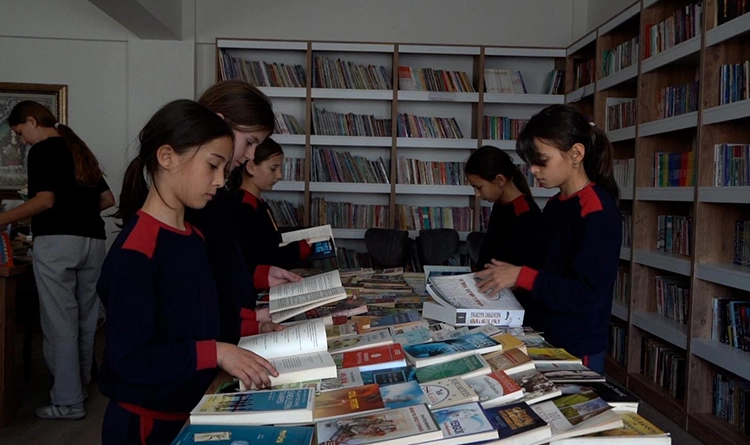 Atakum’da kitap seferberliği: Öğrenciler 10 binden fazla kitapla buluştu Atakum’da kitap seferberliği: Öğrenciler 10 binden fazla kitapla buluştu