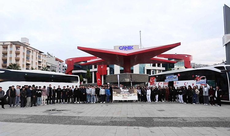 Canik Belediyesi’nden öğrencilere Çanakkale yolculuğu