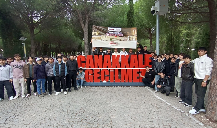 Canik Belediyesi’nden öğrencilere Çanakkale yolculuğu