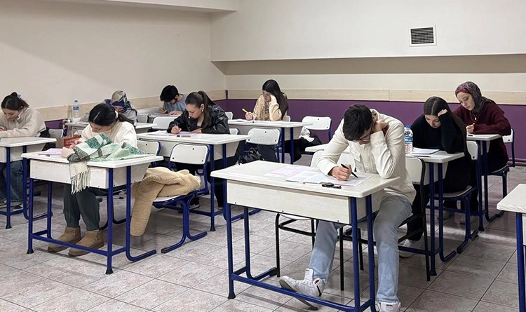 İLKEM’den YKS ve LGS’ye Hazırlık Kampı