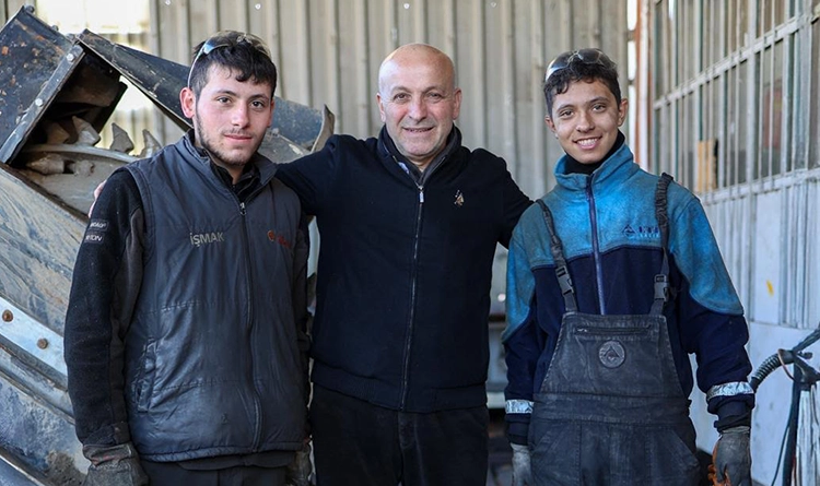 İlhan Coşkun’dan esnafa: Taşınan esnafımıza kamyon ve forklift ücretsiz olacak