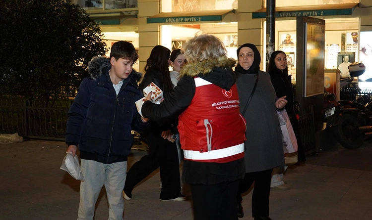 MHP'den Samsun'da kandil ikramı
