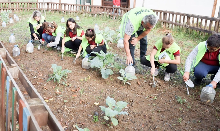 Ödüllü Canik Sıfır Atık Köyü’nde 29 bin çocuğa çevre eğitimi