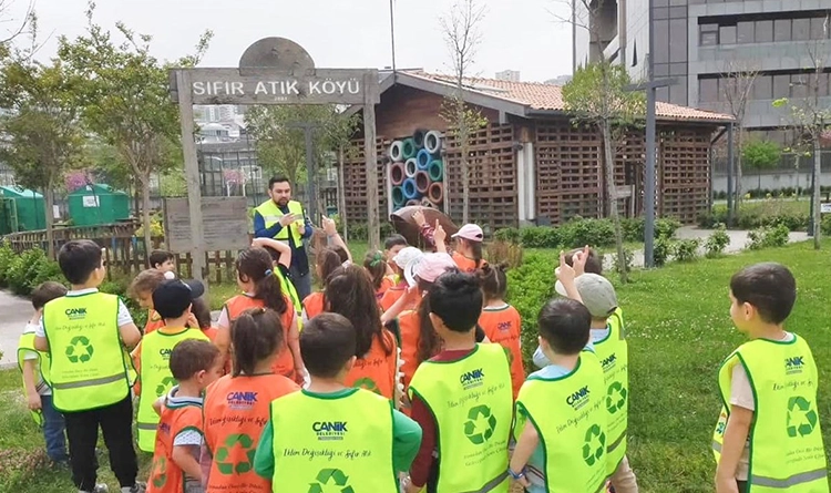 Ödüllü Canik Sıfır Atık Köyü’nde 29 bin çocuğa çevre eğitimi