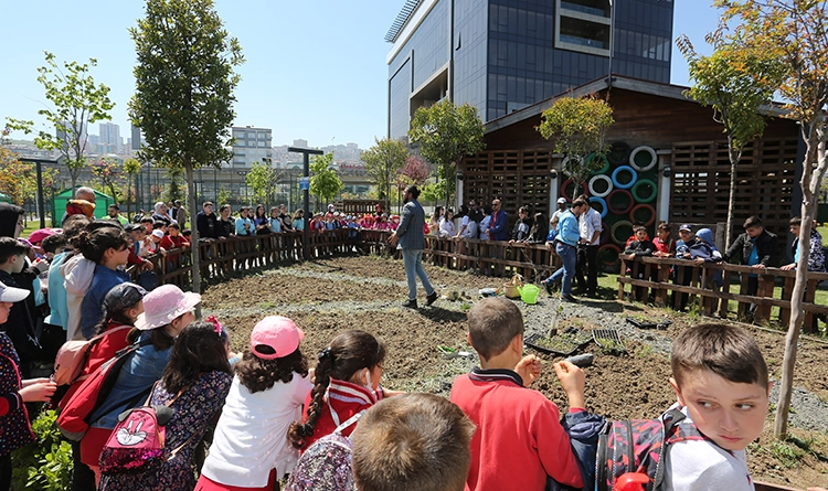Ödüllü Canik Sıfır Atık Köyü’nde 29 bin çocuğa çevre eğitimi