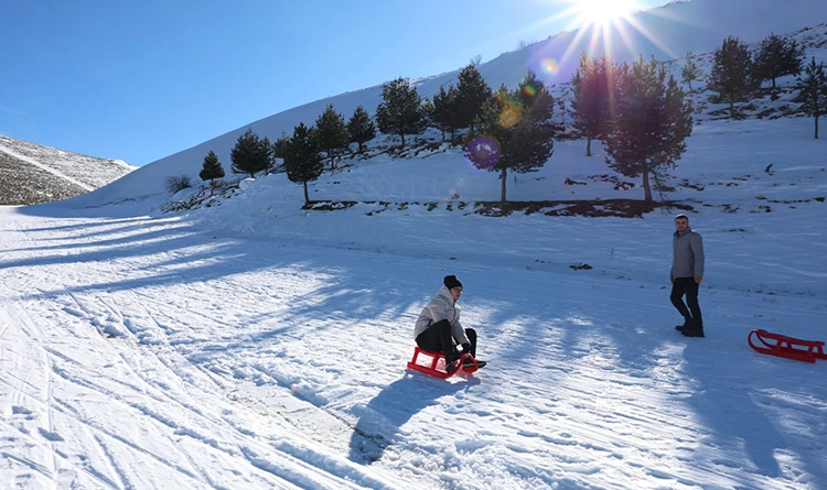 Samsun Büyükşehir’den gençlere özel Ladik Akdağ gezileri