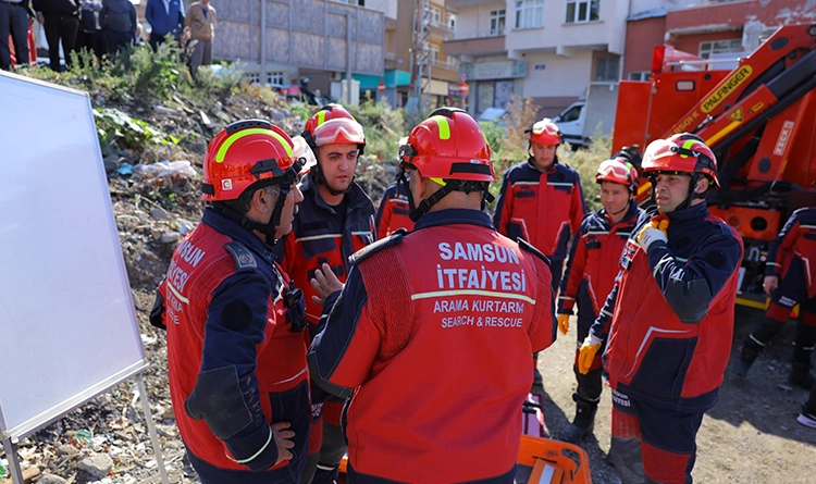 11 bin 761 olaya müdahale! Samsun İtfaiyesi binlerce hayata dokundu