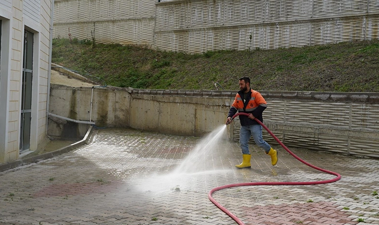 Atakum Belediyesi'nden yoğun Ramazan temizliği