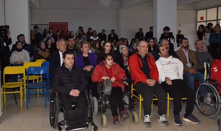 Atakum’da engelli farkındalık atölyesi düzenlendi Atakum’da engelli farkındalık atölyesi düzenlendi